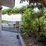 Apartment Sea Oasis